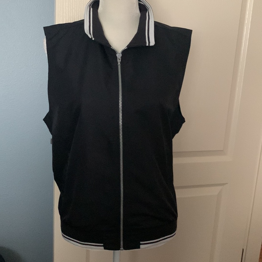 💥Cutter & Buck Vest - size M💥